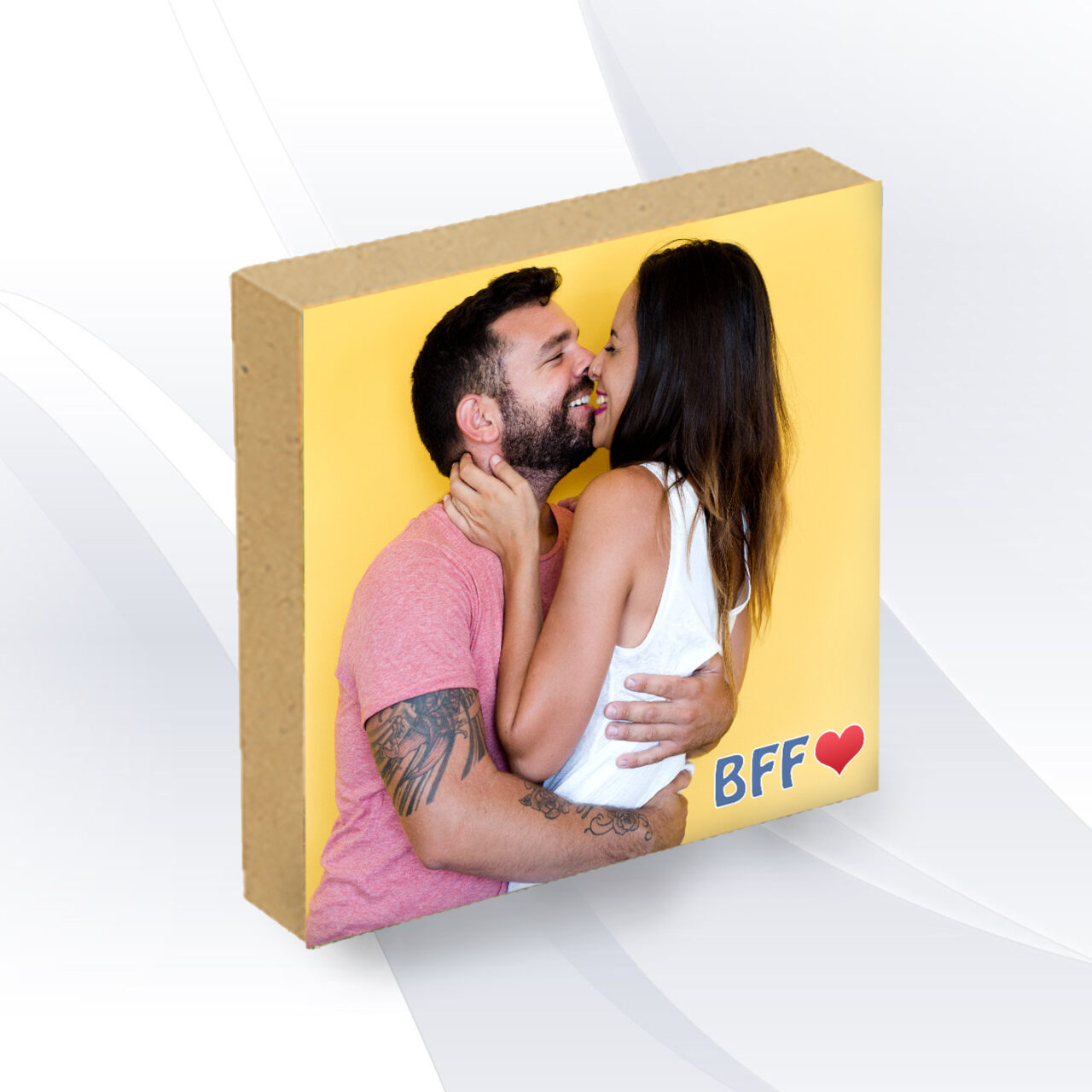 בלוק עץ מעוצב עם תמונה אישית פוטובלוק